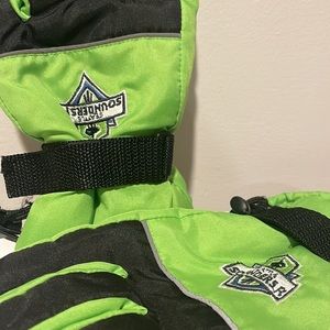 Seattle Sounders FC winte weather glove adjustable MLS Soccer Futbol Seattle